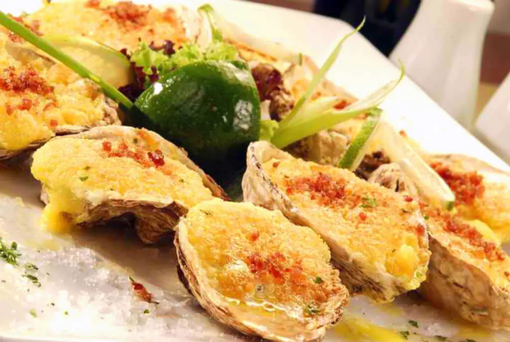 Oysters Rockefeller's ingredients