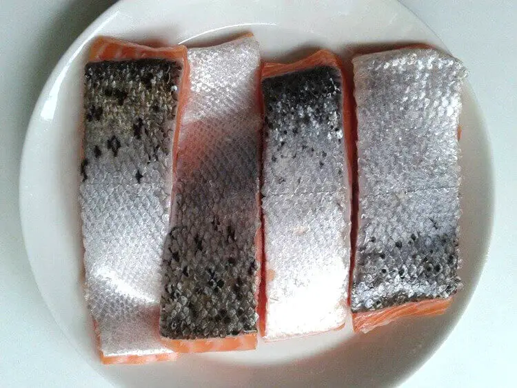 Microwaving the salmon